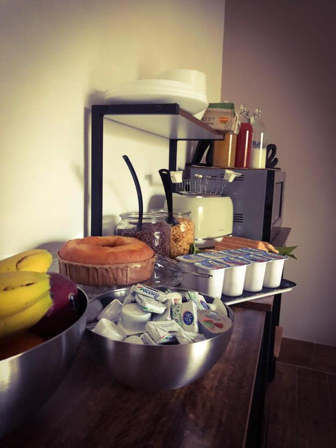 Napoli Central Station Deluxe Bed & Breakfast Екстериор снимка
